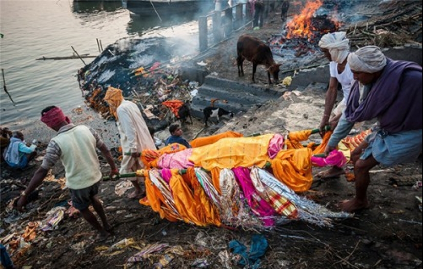 Aghori: Comedores de cadáveres que han conquistado el miedo en sí mismos