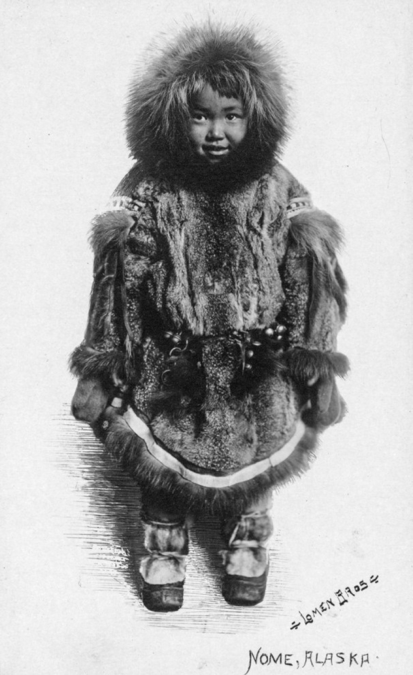 Alaska Eskimos in priceless historical photographs of 1903 - 1930