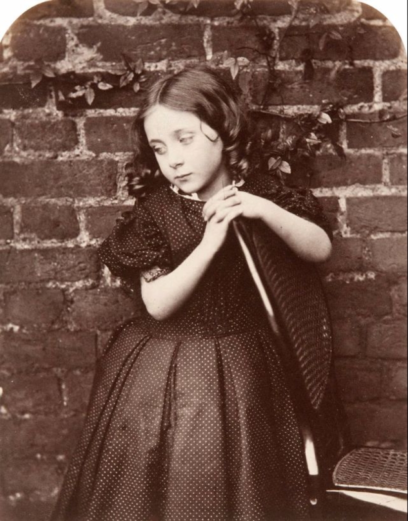 Alicia joven: retratos de niños de Lewis Carroll