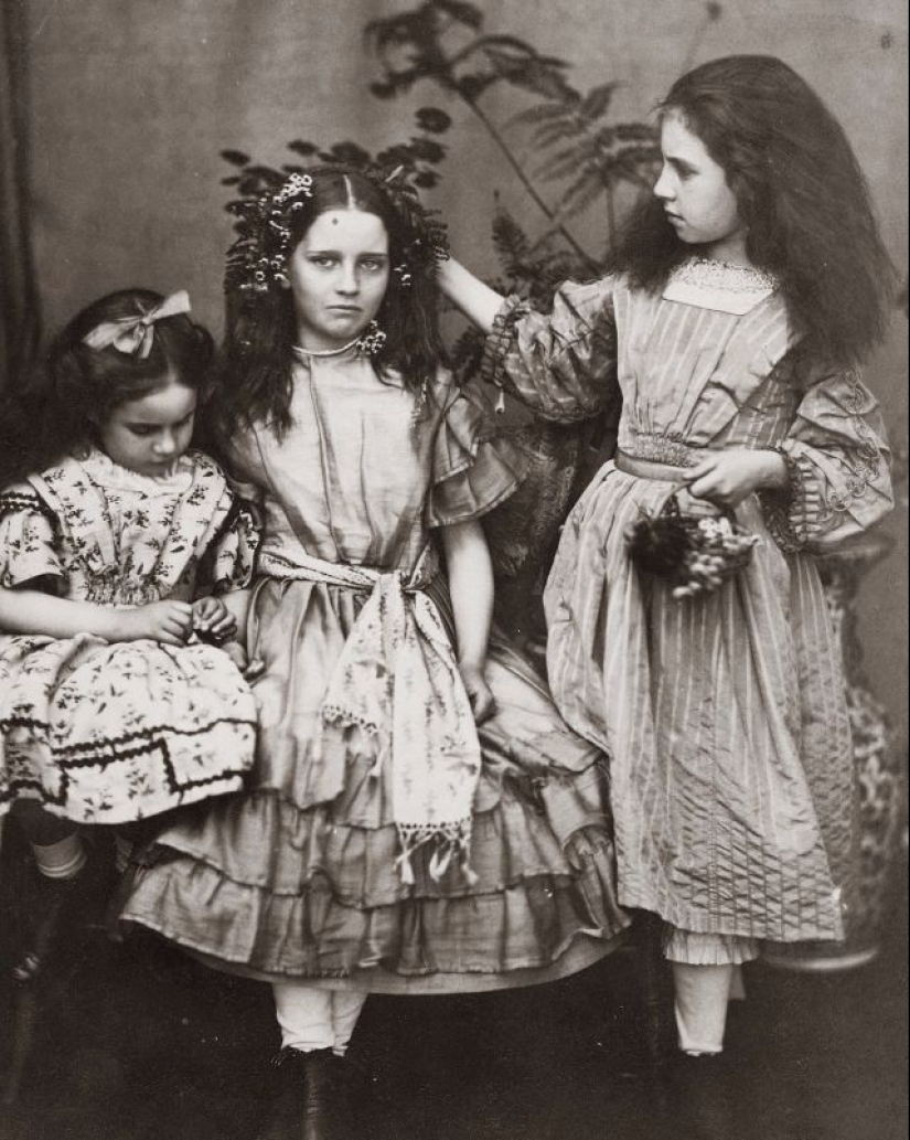 Alicia joven: retratos de niños de Lewis Carroll