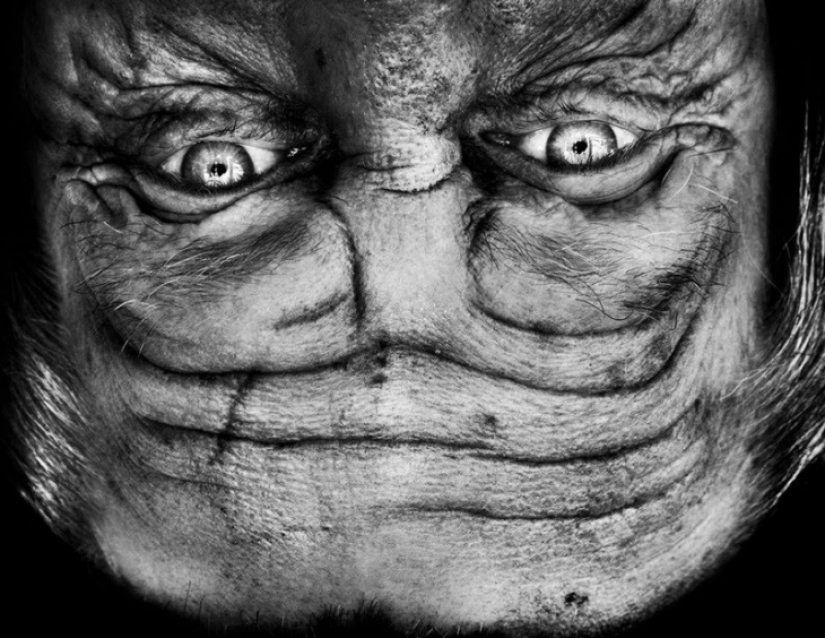 Aliens Among Us: An Inverted face that resembles an alien