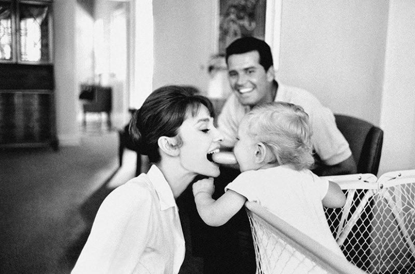 All the best photos of Audrey Hepburn