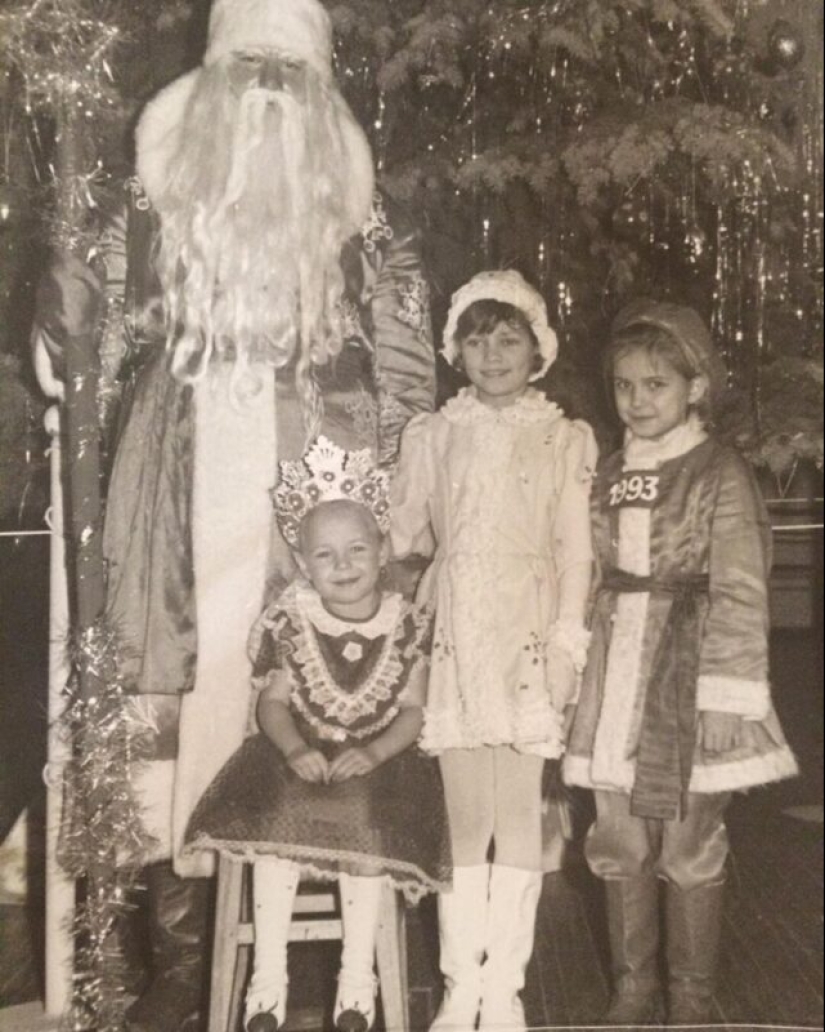 &quot;All the girls are snowflakes, and the boys are clowns&quot;: children&#39;s costumes for New Year&#39;s parties in the 90s