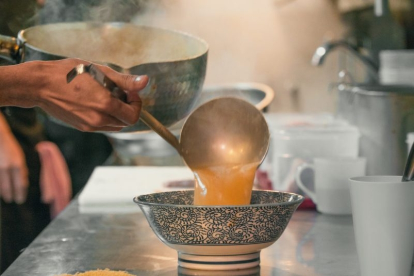 Almost like in Japan! Secrets of cooking delicious ramen