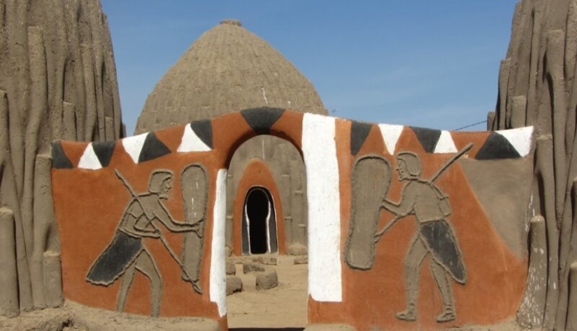 Amazing architectural masterpieces African tribe