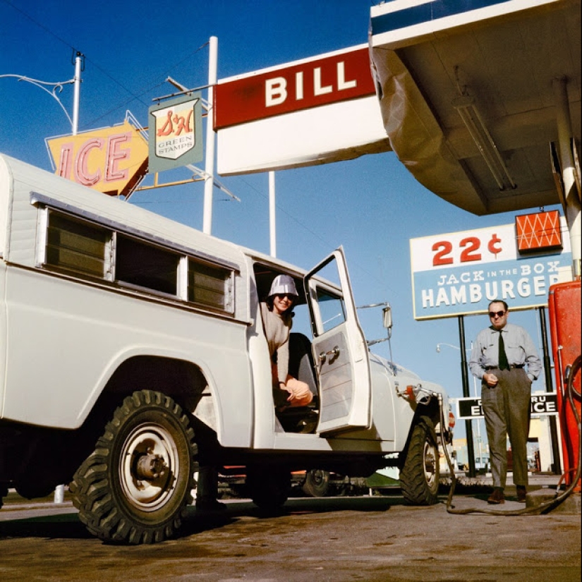 Amazingly vivid retro photographs of Jacques-Henri Lartigue, taken as if yesterday