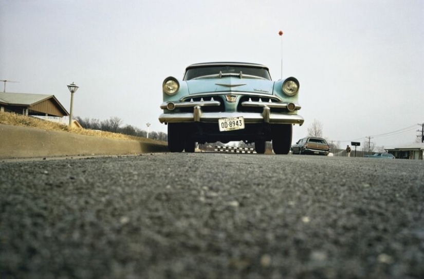 América de los años 70, en imágenes el legendario padre de la fotografía en color, William Eggleston