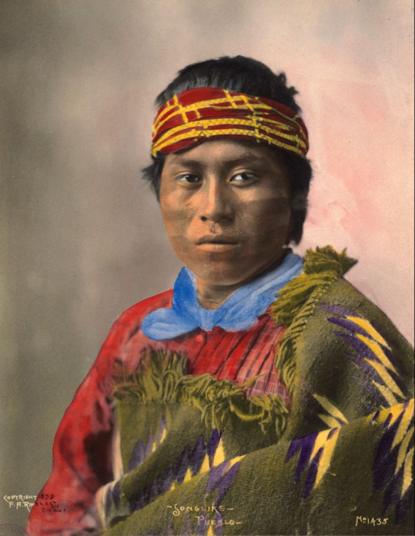 American found color photo of the Indians of the late nineteenth century