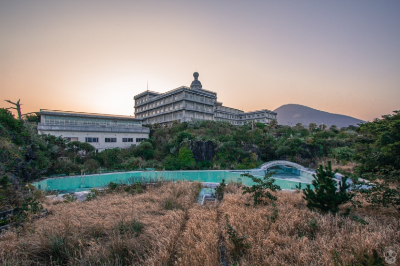 An abandoned hotel in Japan