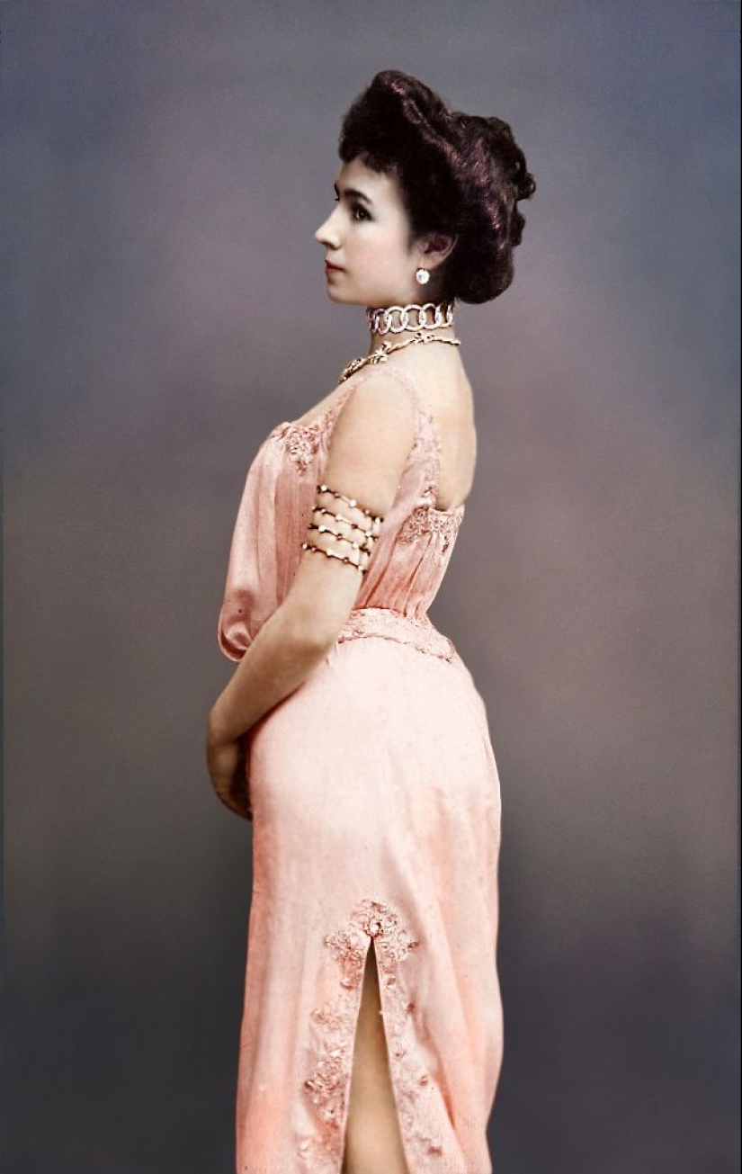 Anna Pavlova and other beauties of Tsarist Russia in colorized archival photos