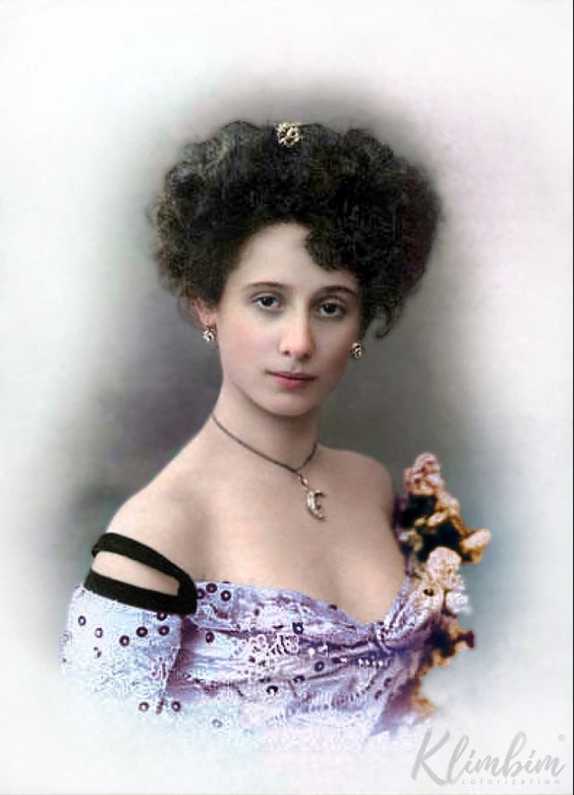 Anna Pavlova and other beauties of Tsarist Russia in colorized archival photos