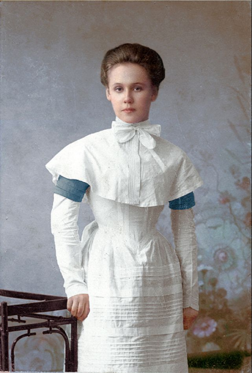 Anna Pavlova and other beauties of Tsarist Russia in colorized archival photos