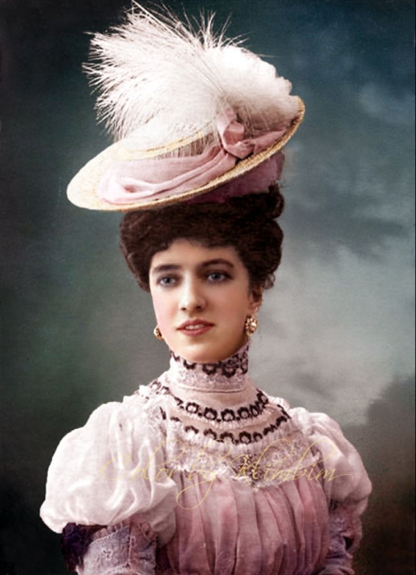 Anna Pavlova y otras bellezas de la Rusia zarista en fotos de archivo coloreadas