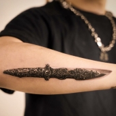 Artist Makes Hyperrealistic Tattoos That Look Like Photos On Skin