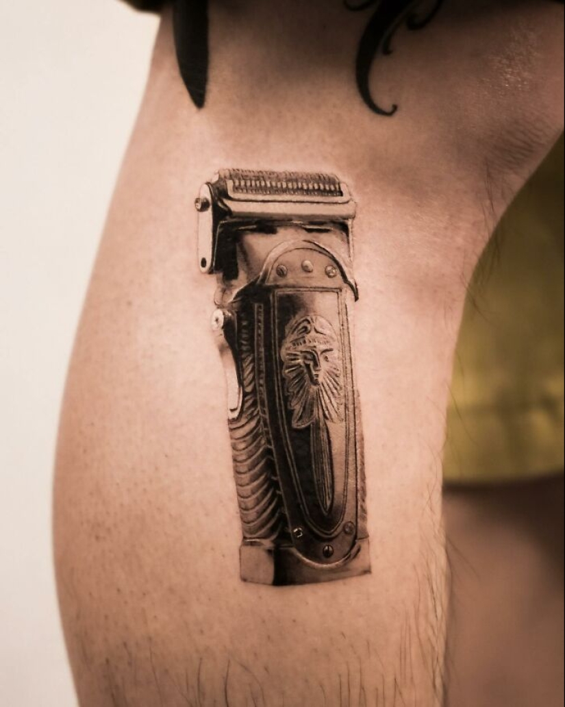 Artist Makes Hyperrealistic Tattoos That Look Like Photos On Skin