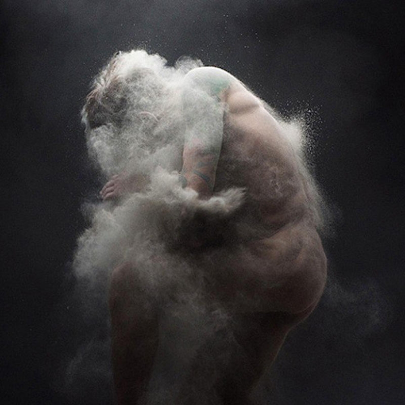 Ashes — non-trivial erotica by Olivier Valsecchi