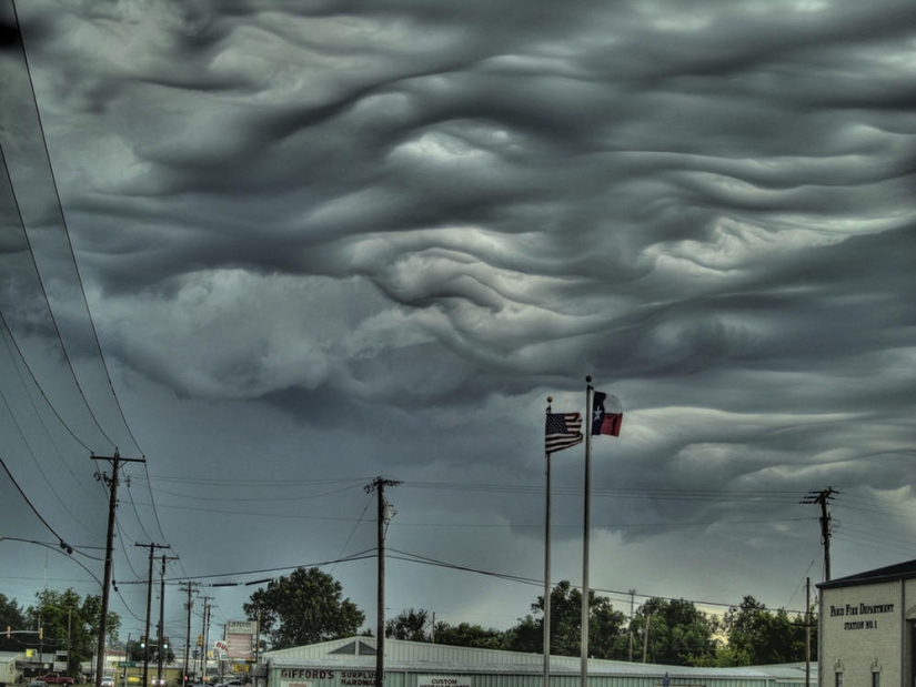 Asperatus - the scariest clouds