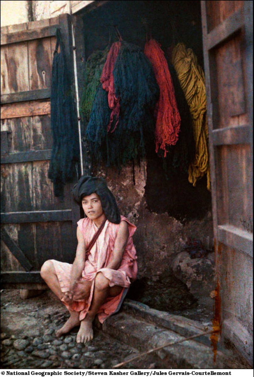 Autochrome - the first color shots