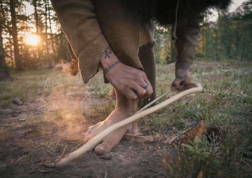 Back in the Paleolithic: hunter-gatherers of the 21st century in the project "Living wild"