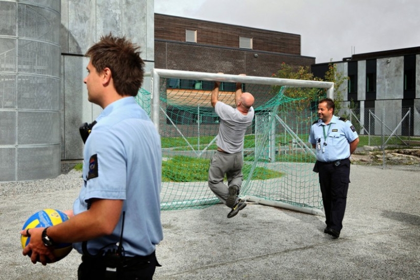 Bastoy Island: a Norwegian prison for especially dangerous criminals and the dream of every prisoner