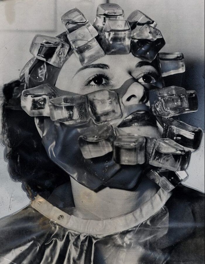 Beauty requires sacrifice and here are 30 vintage photos that prove it