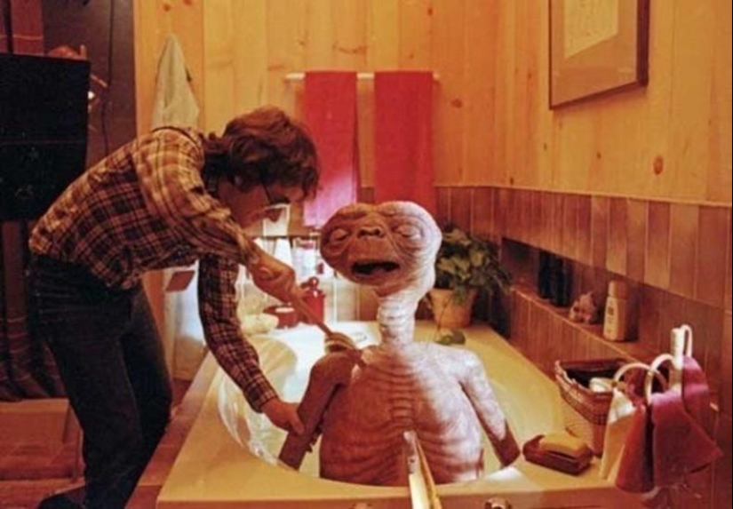 Behind the scenes of your favorite movies-50 photos that reveal the secrets of filming