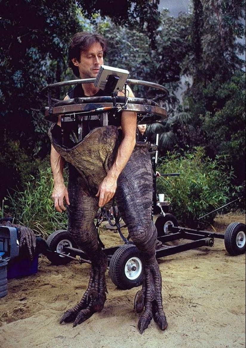 Behind the scenes of your favorite movies-50 photos that reveal the secrets of filming