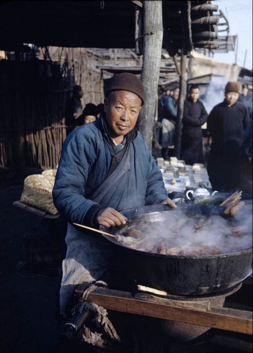 Beijing 1947 en Color: En la encrucijada de Épocas