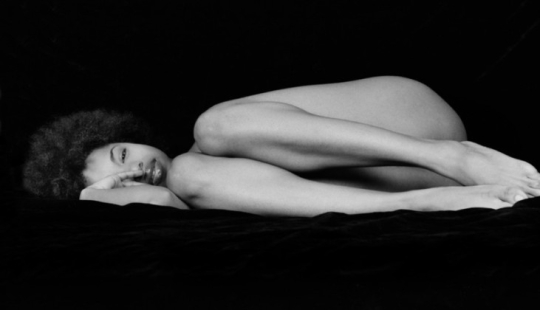 Black and white surrealism of the master of erotic photography Gunther Knop