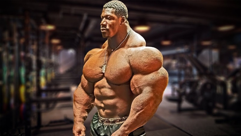 Bodybuilder Rubiel Mosquera - a man with a phenomenal neck