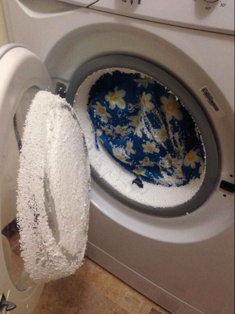 Both funny and sad: 30 curious incidents during washing