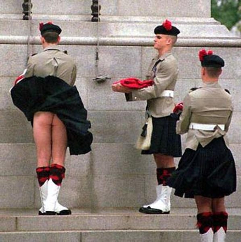 Boys — short skirts, or Where to wear a kilt