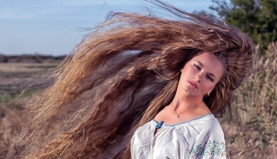 Braid-beauty: women for whom hair has become a pride