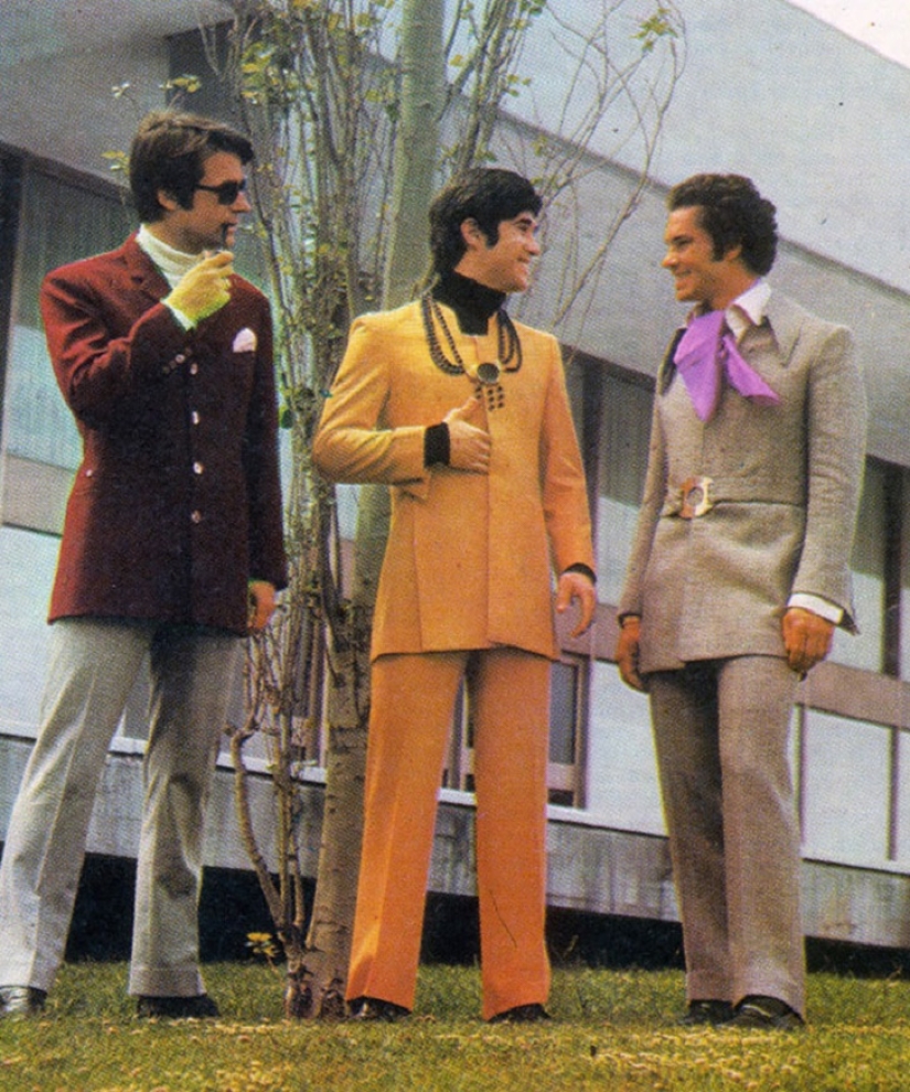 Bright color, indecent cut, daring cage and unthinkable bell-bottomed: men's fashion of the 70s