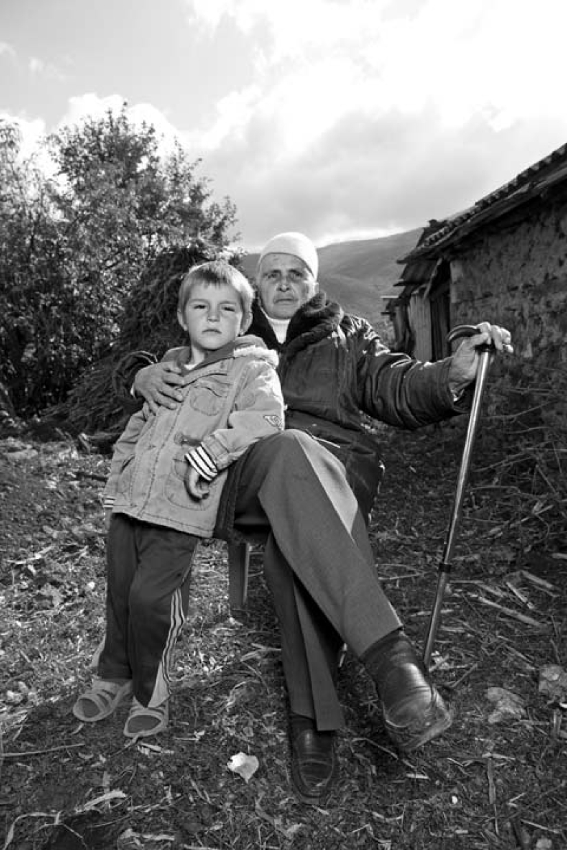 Burnesha: Mujeres-Hombres de Albania