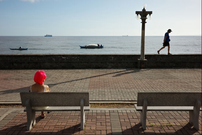 Capturing Magic In The Mundane: Hersley-Ven Casero’s Captivating Street Photography