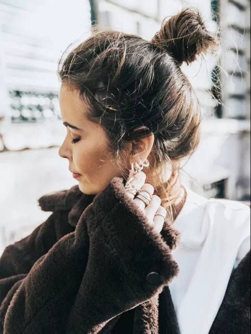 Catch up in 60 seconds: 14 easy hairstyles that can be done in a minute