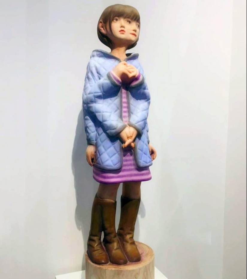 Changeable mood wooden sculptures Yoshitoshi Kanemaki