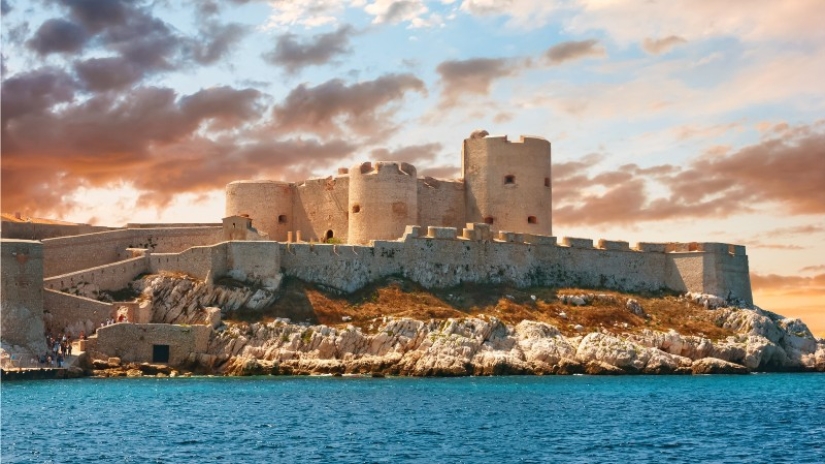 Chateau d&#39;If - the legendary prison of French kings