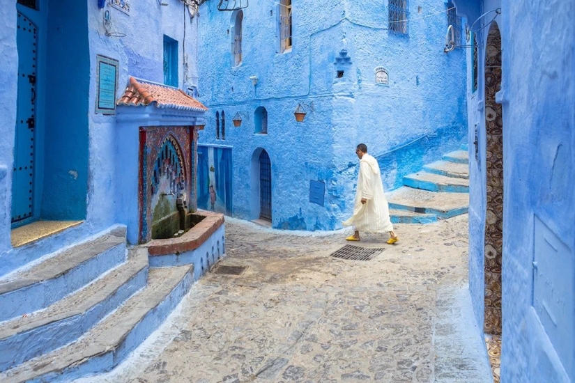 Chefchaouen, city of heavenly colours: the Blue pearl of Morocco