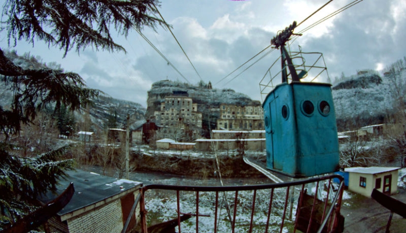 Chiatura is a disappearing city in Georgia