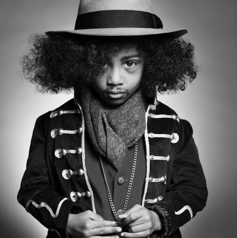 Children dressed as icons of American culture and music