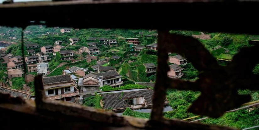 Chinese village-Ghost Jutawan: attraction, from which the creeps