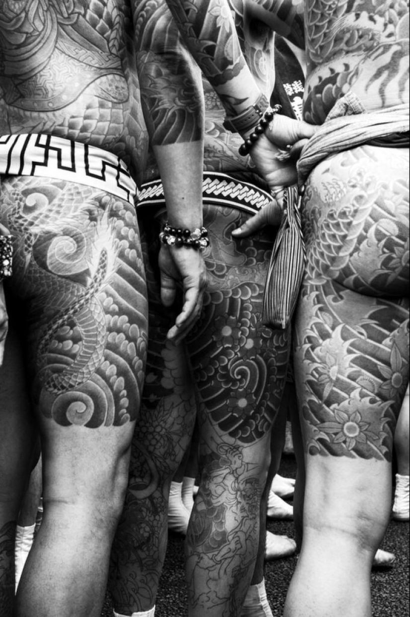 Chloe Jaffe and her intimate photos of yakuza women