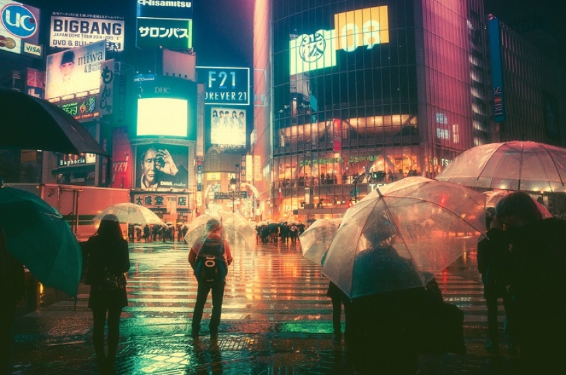 Cinematic Tokyo in photos by Masashi Wakui