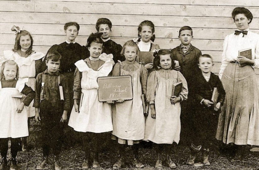 Cómo era la escuela hace 100 años