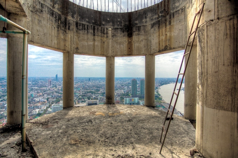 Cómo es la Torre Satorn, el rascacielos abandonado más grande del mundo