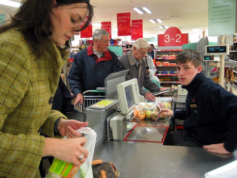 Cómo funcionan los supermercados: trucos que te hacen comprar