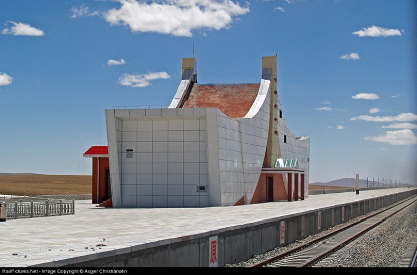 Cómo los chinos construyeron el ferrocarril al Tíbet