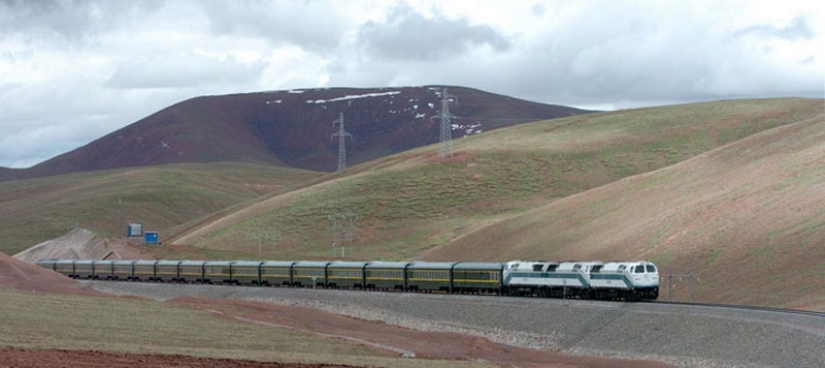 Cómo los chinos construyeron el ferrocarril al Tíbet